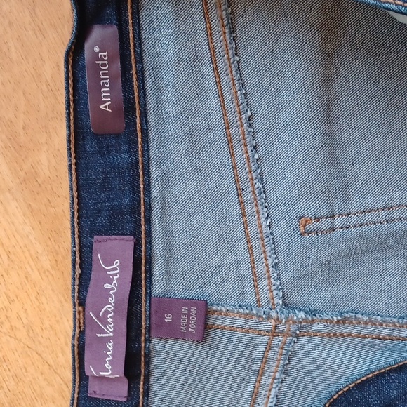 Gloria Vanderbilt jeans  A manda women's size 16 short - Picture 3 of 5